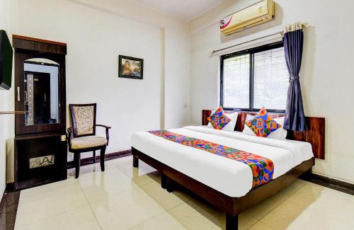 Wakad Hotel | FabExpress Sahil Residency