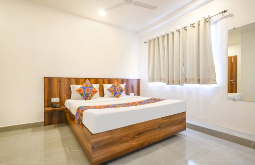Indore Hotel | Fabexpress The King Palace