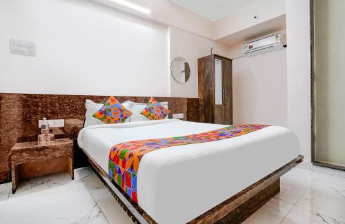 Wakad Hotel | FabExpress Wakad Villa - Nr Amar Business Zone