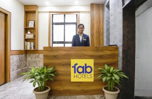 Kalina Hotel | FabHotel 7 Square - Nr BKC
