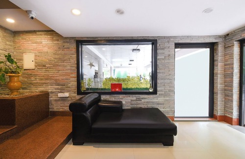 Banjara Hills Hotel | Fabhotel A&M