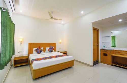 Banjara Hills Hotel | Fabhotel A&M