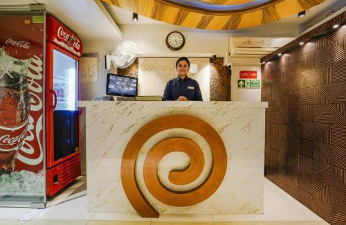 Jogeshwari West Hotel | FabHotel Amber Corp Inn - Nr NESCO Exhibition Center