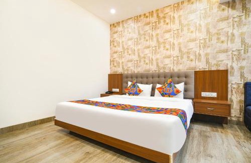 Indore Hotel | FabHotel Avinya