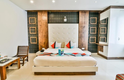 Amritsar Hotel | FabHotel Behl Regency
