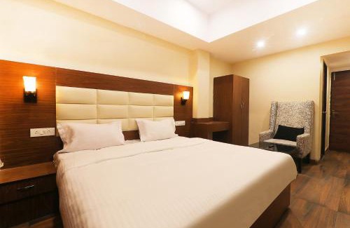 Lucknow Hotel | FabHotel Blueark
