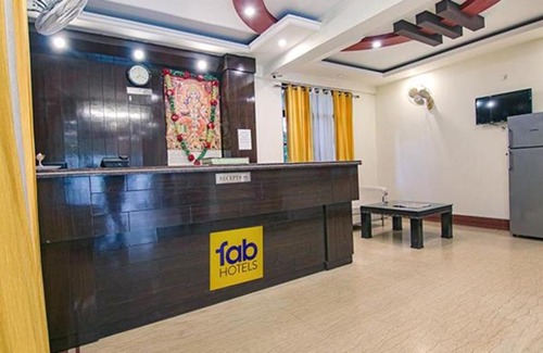 Dehradun Hotel | FabHotel CP Palace Race Course