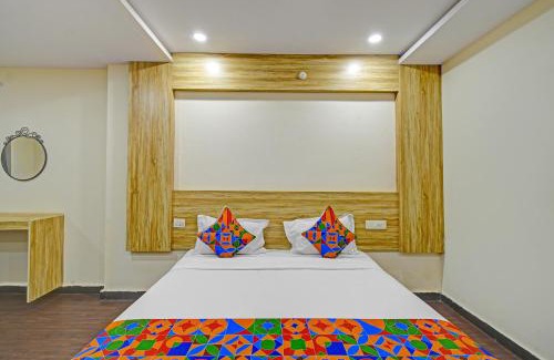 Hyderabad Hotel | FabHotel Cube