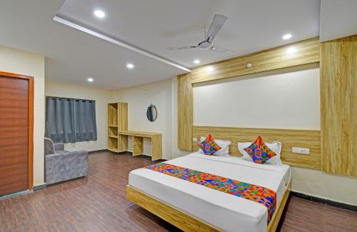 Hyderabad Hotel | FabHotel Cube