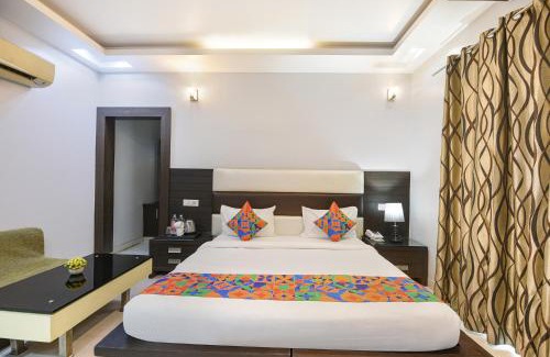 Gurugram Hotel | FabHotel Daffodils