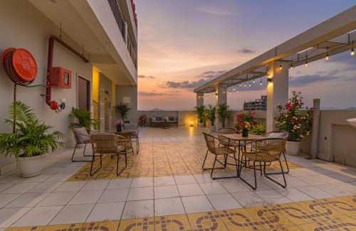 Gayariawas Hotel | FabHotel Diamond I