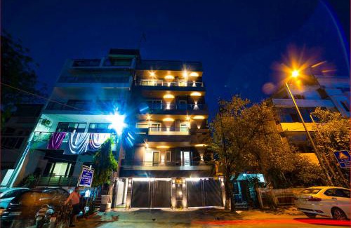 Green Park Hotel | FabHotel Exotica Greenpark