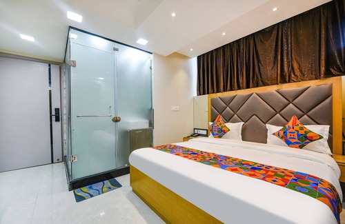 Pashim Vihar Hotel | Fabhotel Grand Palazzo