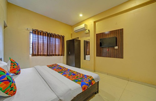 Indore Hotel | Fabhotel Grand Stay Ambedkar Nagar