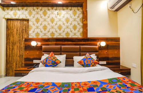 Patna Hotel | FabHotel Icon