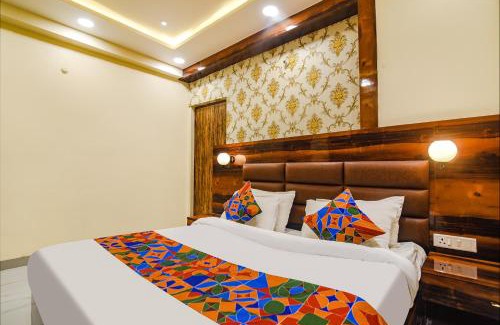 Patna Hotel | FabHotel Icon