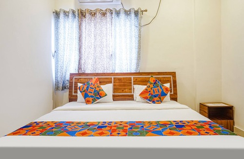 Pune Hotel | FabHotel Krishna Executive