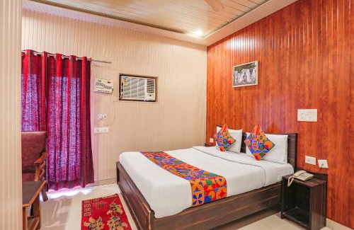 Dehradun Hotel | FabHotel Limewood