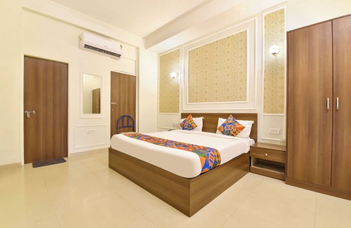 Durgapura Hotel | Fabhotel Majestic Heights