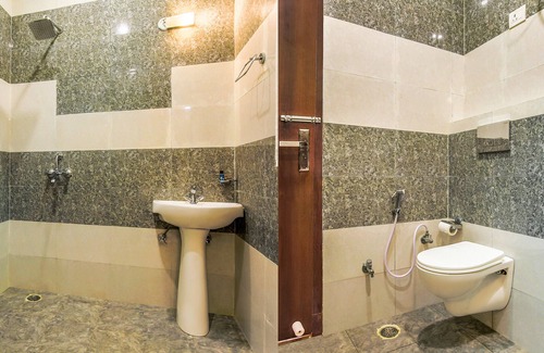 Diamond Harbour Hotel | Fabhotel Ocean Bird