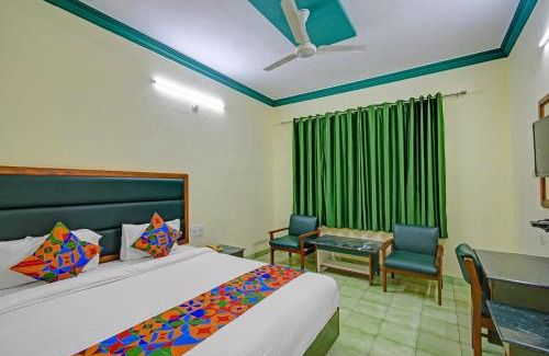 Secunderabad Cabin | FabHotel Ranjit Residency