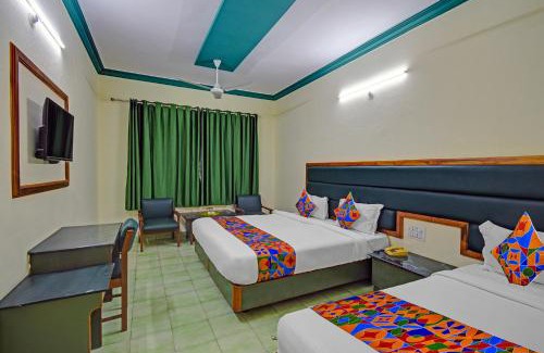 Secunderabad Cabin | FabHotel Ranjit Residency