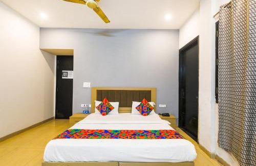 Sector 40 Hotel | FabHotel X Green Tree