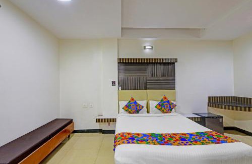 Kalapettai Hotel | FabHotel Yagna Residency