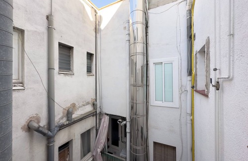 Porta Apartment | FABRATIC-3h - Three Bedroom Apartment, Sleeps 5