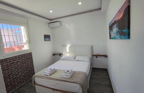 La Linea de la Concepcion Apartment | Fabulous Penthouse