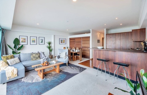 Auckland Central Business District Apartment | ★Fabulous 1 Bedroom Harbour & Sea Views ★ Netflix