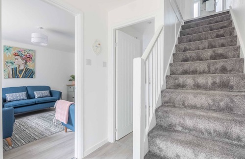 Cambridge House | Fabulous 3 Bed family home