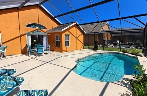 Watersong House | Fabulous 3 bed villa with south facing pool and great privacy