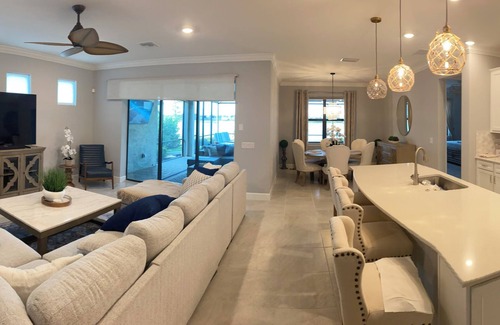 Biggar House | Fabulous 3-bedroom house with private pool and endless amenities in Estero