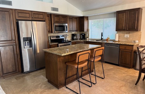 Paradise Valley Village House | Fabulous 4-bedroom house with pool in Scottsdale