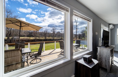 Dover Plains House | Fabulous 4 Season Resort Home on the Ten Mile River