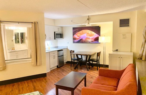 Atlantic City Condo | FABULOUS AMAZING OCEAN BEACHFRONT STUDIO, ATLANTIC PALACE, 1515 BOARDWALK