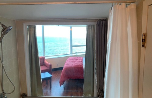 Atlantic City Condo | FABULOUS AMAZING OCEAN BEACHFRONT STUDIO, ATLANTIC PALACE, 1515 BOARDWALK