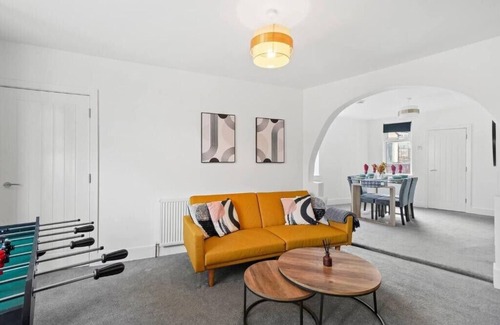 Mansfield Apartment | Fabulous and Stylish House in Nottingham