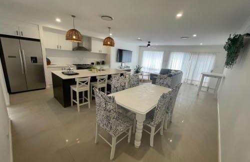 Newport House | Fabulous Bon Voyage
