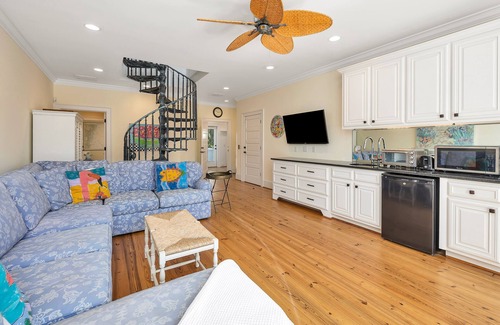 East Beach House | Fabulous Large Luxury Home with Pool and Multitude of Gathering Places! Handicap Friendly