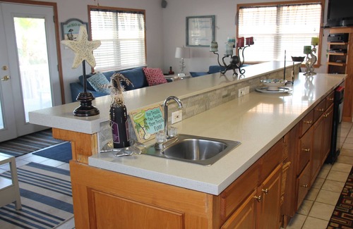 Bermuda Beach House | Fabulous Lighthouse, stone's throw away from beach,120 ft ,w/stunning views!