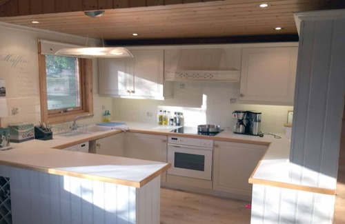Marlow House | Fabulous Log Cabin - 2 Bedroom 2bt
