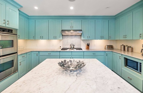 Sea Island Cottage | Fabulous Modern Cottage with Pool! 2 Minute Walk to Beach!