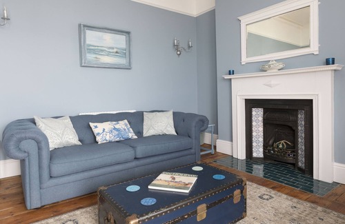 Hythe House | Fabulous Sea views, Luxury accommodation, Fantastic location, on the beach