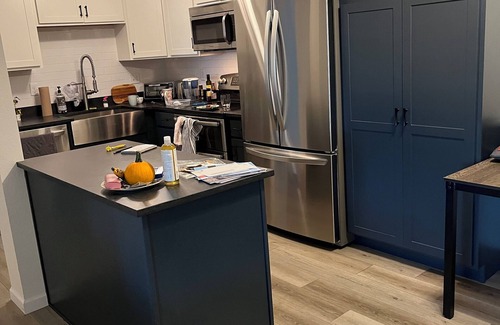 Gunbarrel Condo | Fabulous Treehouse Retreat 2bed2bath: Your shortterm housing solution!