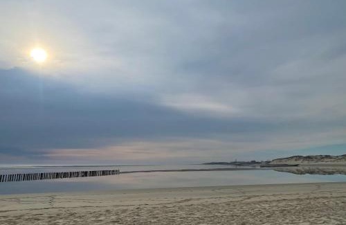 Berck-sur-Mer Apartment | FACE MER PIEDS DANS L'EAU DUPLEX 4 Chambres 155 M2 8-12 personnes