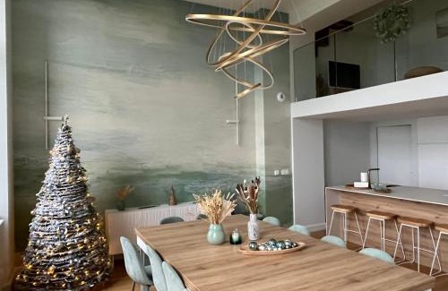 Berck-sur-Mer Apartment | FACE MER PIEDS DANS L'EAU DUPLEX 4 Chambres 155 M2 8-12 personnes