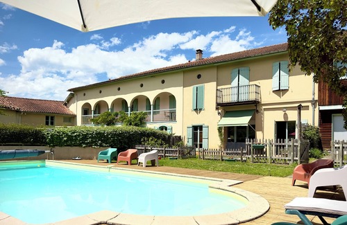 Estadens House | Facing the Pyrenees, this former Comminges farmhouse offers space and comfort