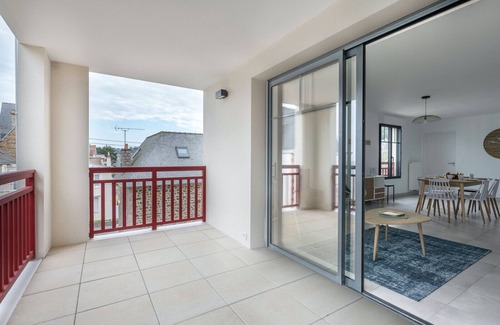 Pleneuf-Val-Andre Apartment | Facing the sea, lovely flat for 8